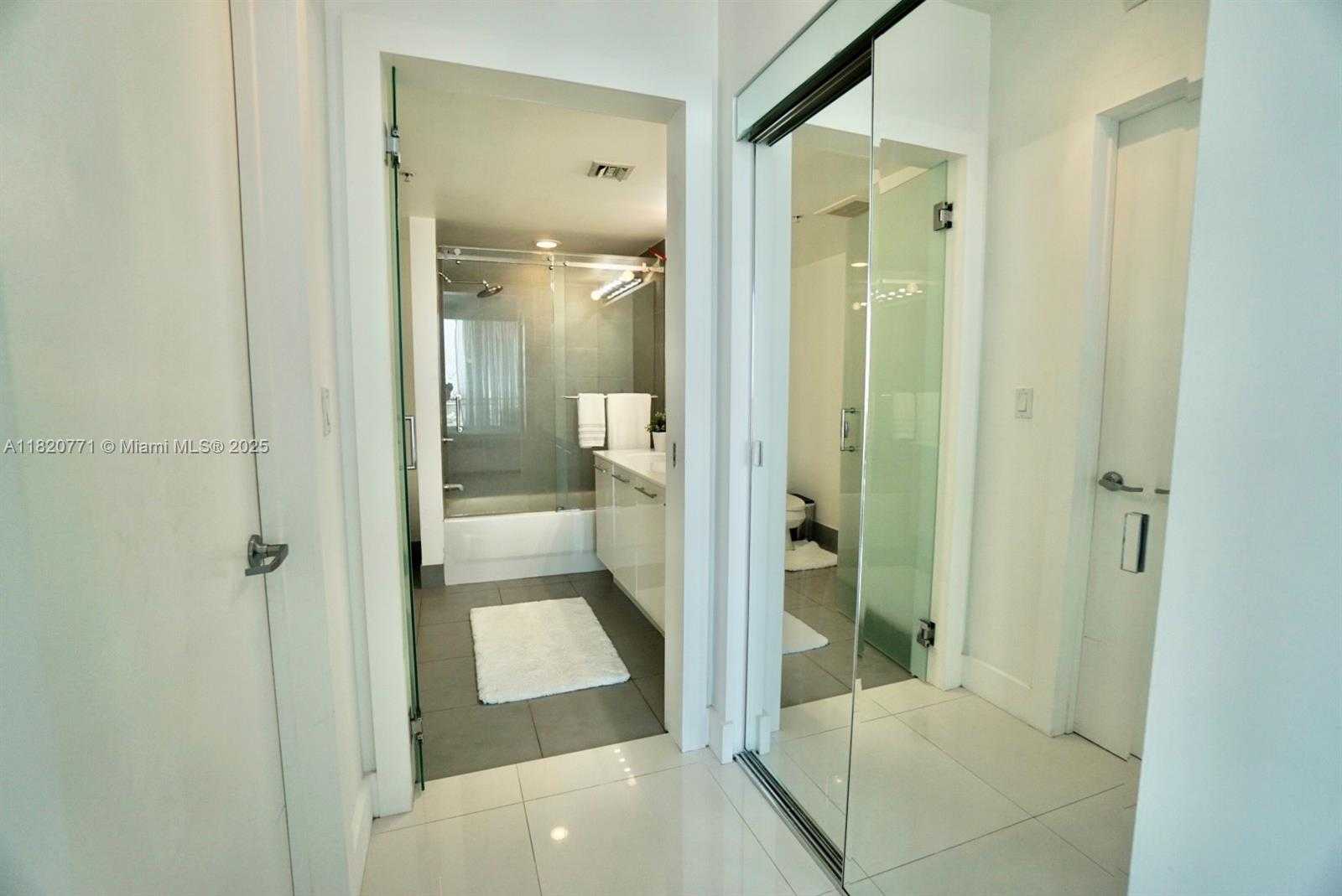 Small Image of 92 SOUTH WEST 3RD ST #1707, Miami Number 15