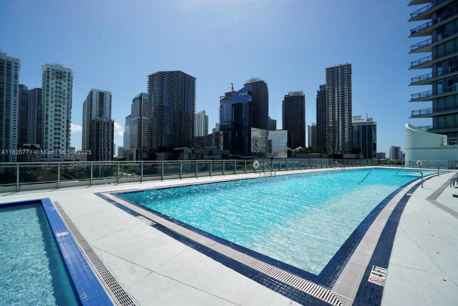 Small Image of 92 SOUTH WEST 3RD ST #1707, Miami Number 25