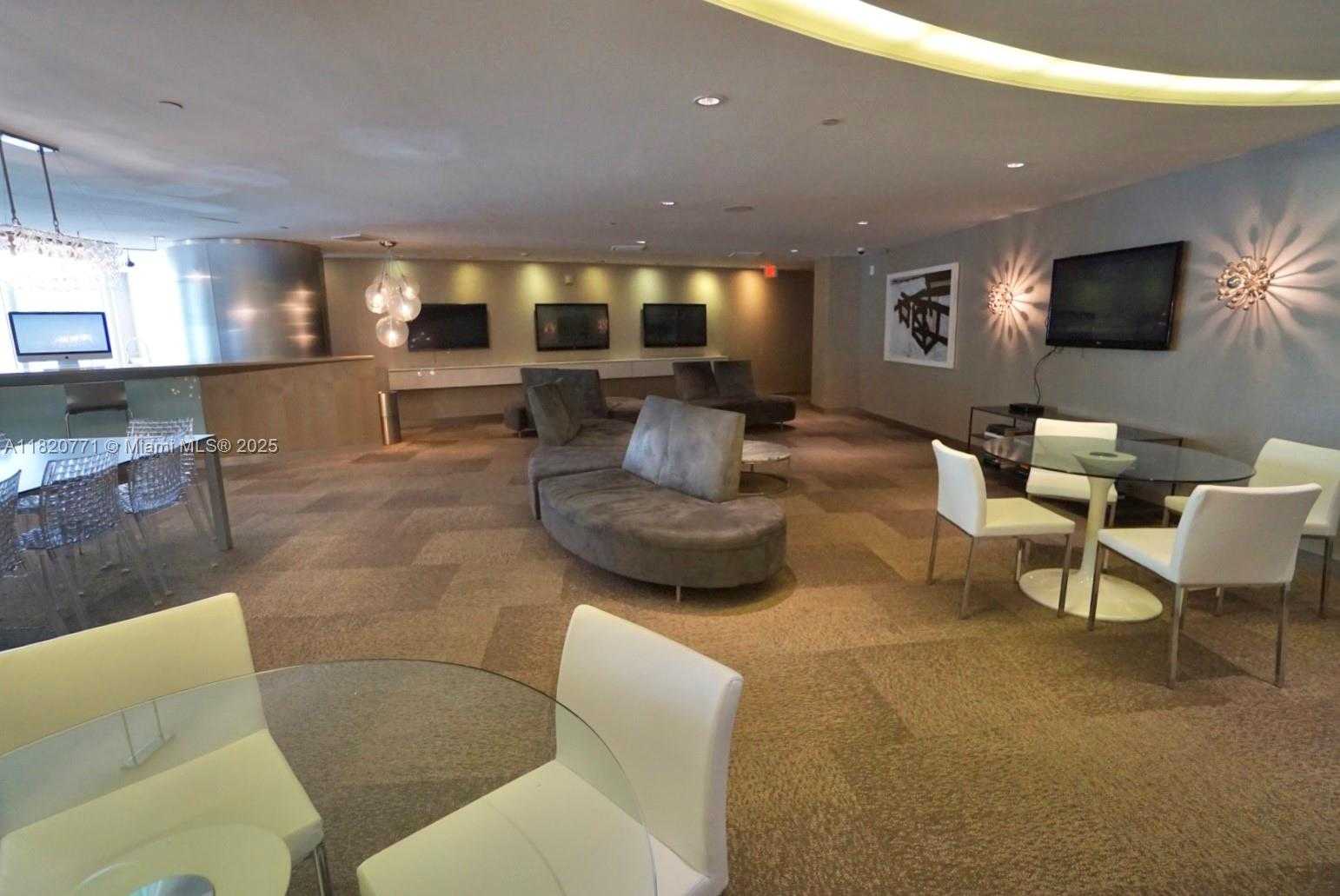 Small Image of 92 SOUTH WEST 3RD ST #1707, Miami Number 40