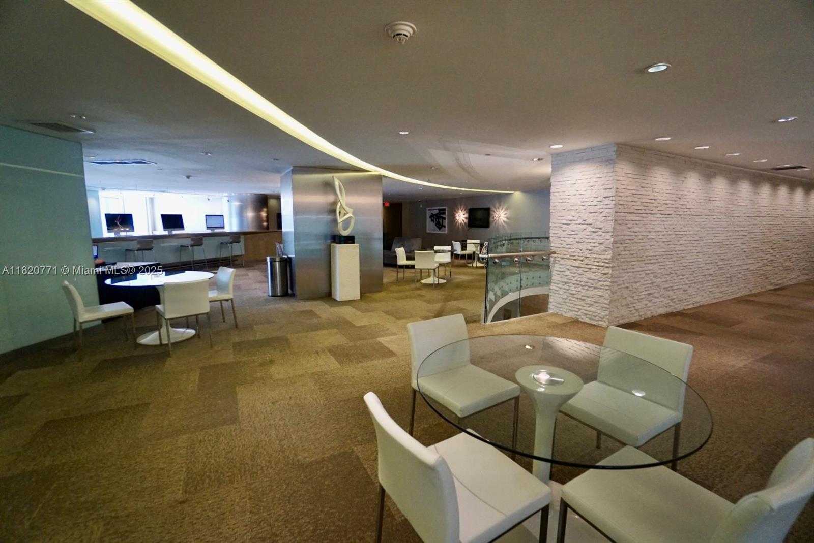 Small Image of 92 SOUTH WEST 3RD ST #1707, Miami Number 41