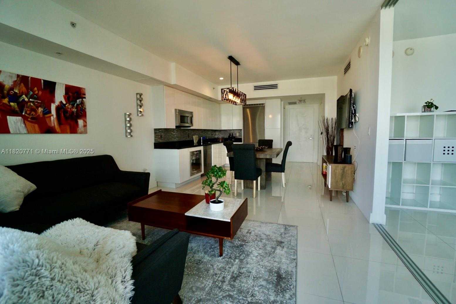 Small Image of 92 SOUTH WEST 3RD ST #1707, Miami Number 8