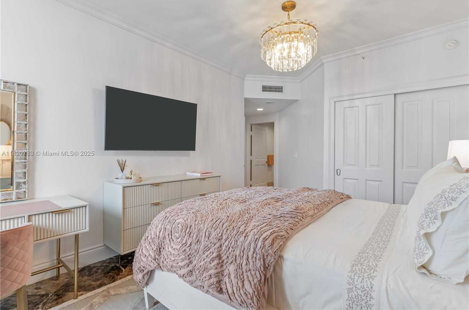 Small Image of 17875 COLLINS AVE #3404, Sunny Isles Beach Number 24