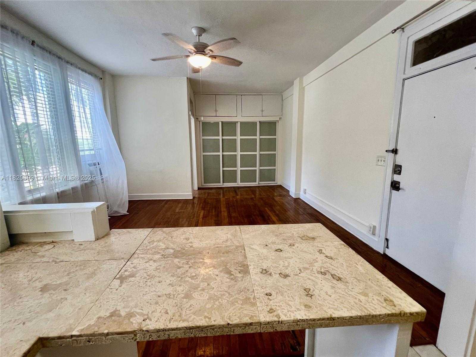 Small Image of 1361 MERIDIAN AVE #3, Miami Beach Number 11