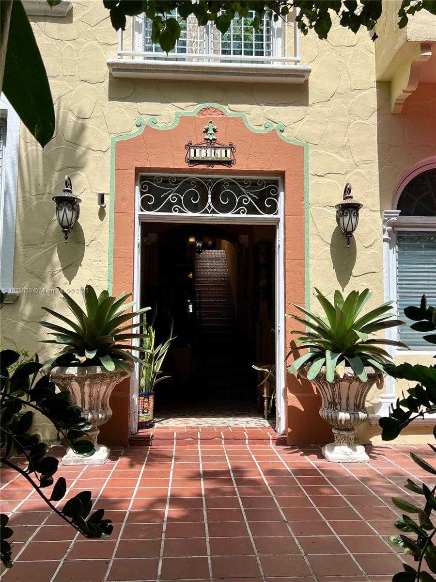 Small Image of 1361 MERIDIAN AVE #3, Miami Beach Number 3