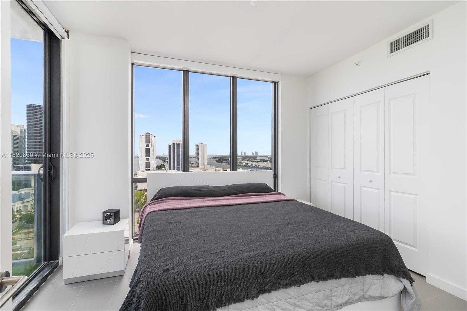 Small Image of 1600 NORTH EAST 1ST AVE #1901-20, Miami Number 24
