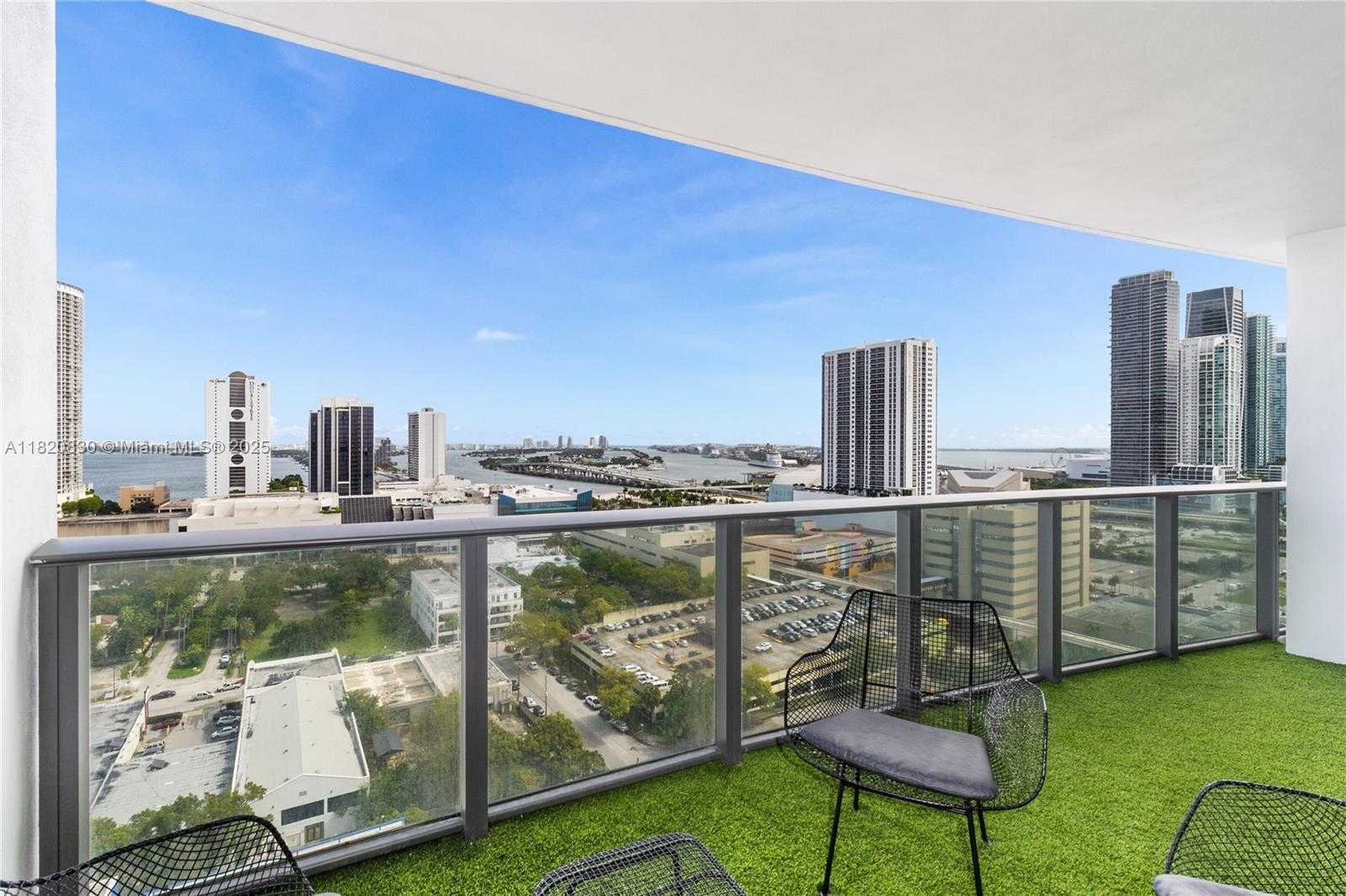 Small Image of 1600 NORTH EAST 1ST AVE #1901-20, Miami Number 5