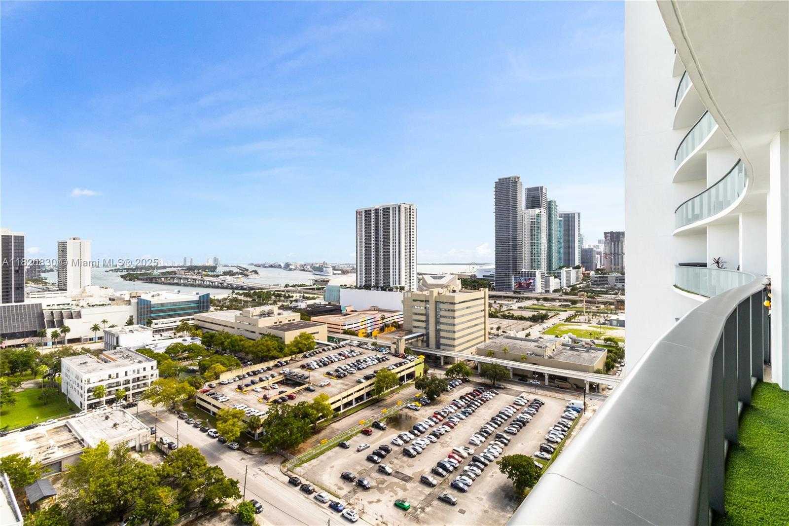 Small Image of 1600 NORTH EAST 1ST AVE #1901-20, Miami Number 6