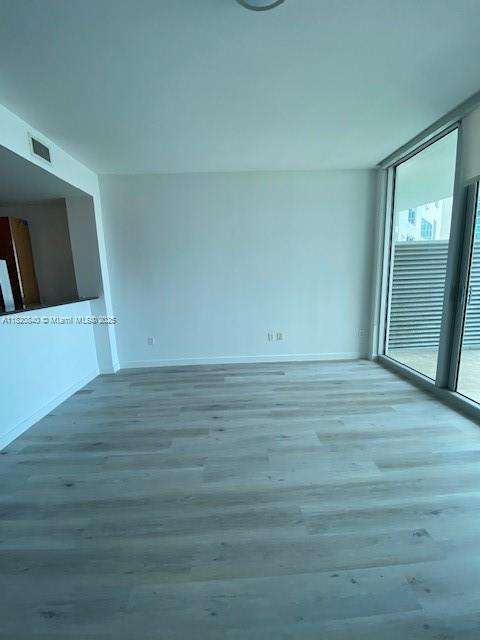 Small Image of 300 SOUTH BISCAYNE BLVD #T-2107, Miami Number 2