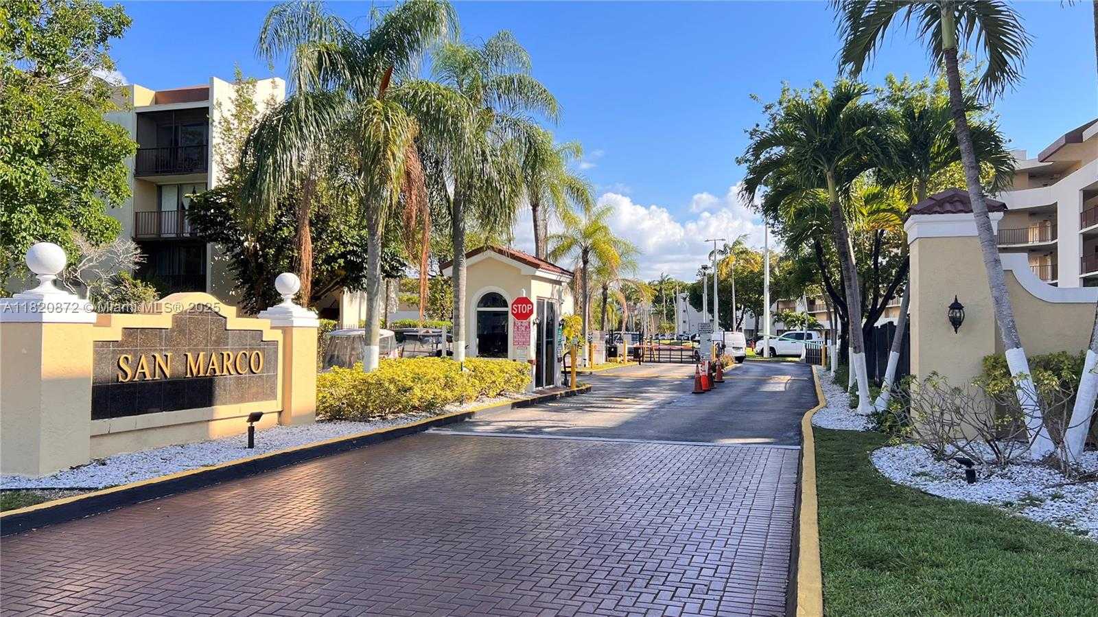 Small Image of 8850 FONTAINEBLEAU BLVD #202, Miami Number 2