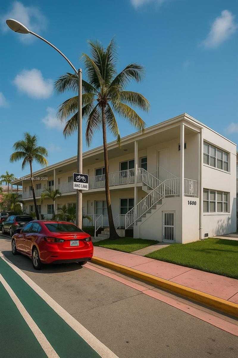 Small Image of 1600 PENNSYLVANIA AVE #10, Miami Beach Number 9