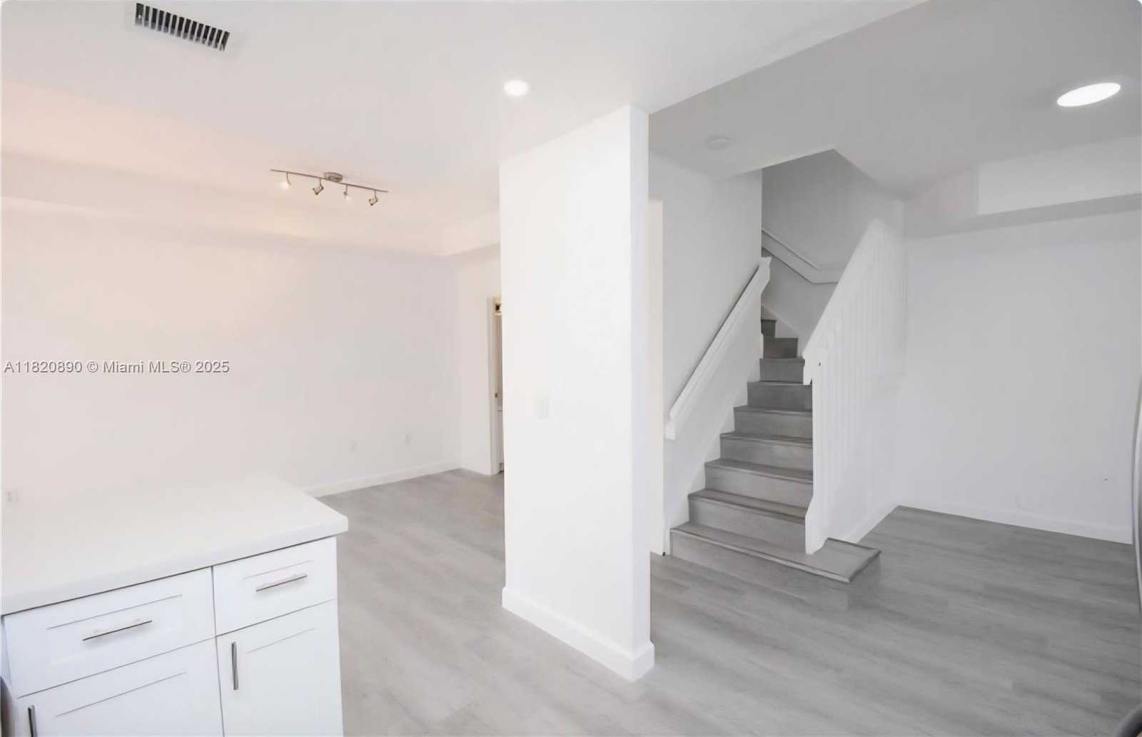 Small Image of 8635 SOUTH WEST 152ND AVE #218, Miami Number 4