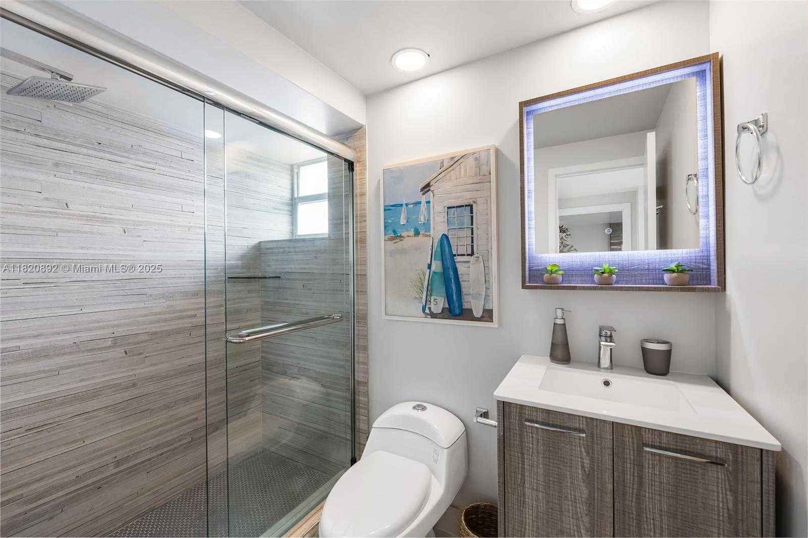 Small Image of 3111 NORTH OCEAN DR #701, Hollywood Number 10