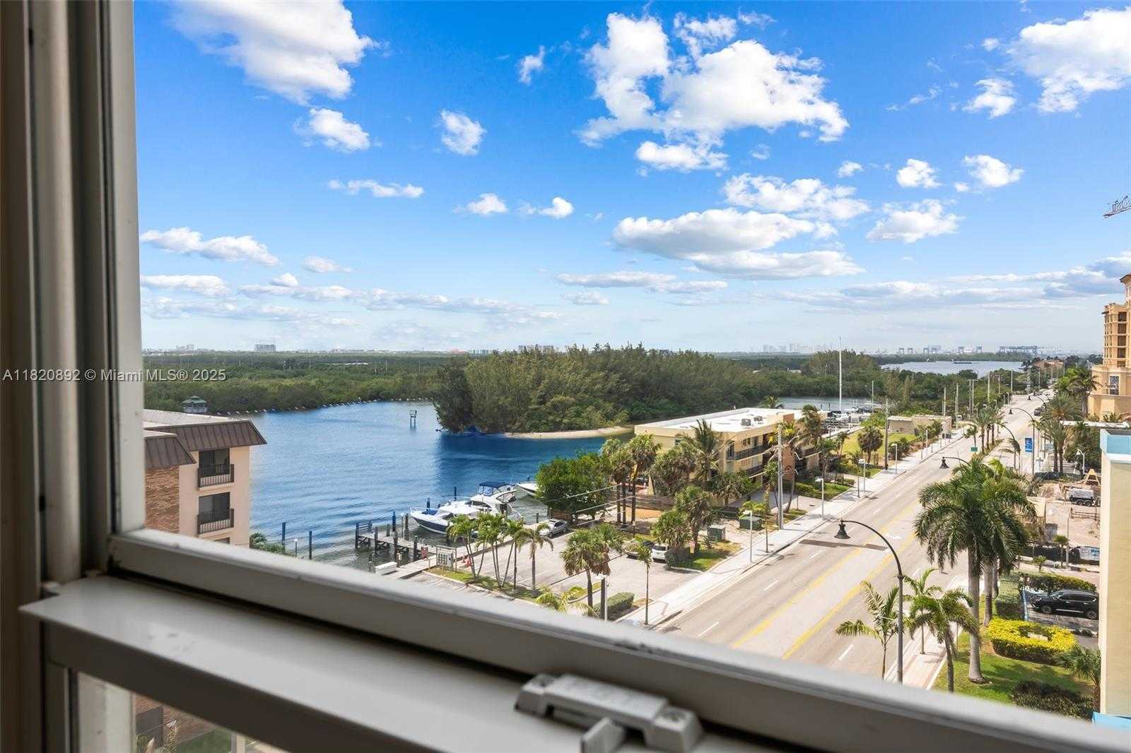 Small Image of 3111 NORTH OCEAN DR #701, Hollywood Number 13