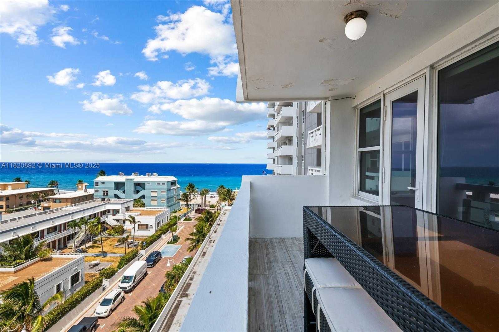 Small Image of 3111 NORTH OCEAN DR #701, Hollywood Number 20