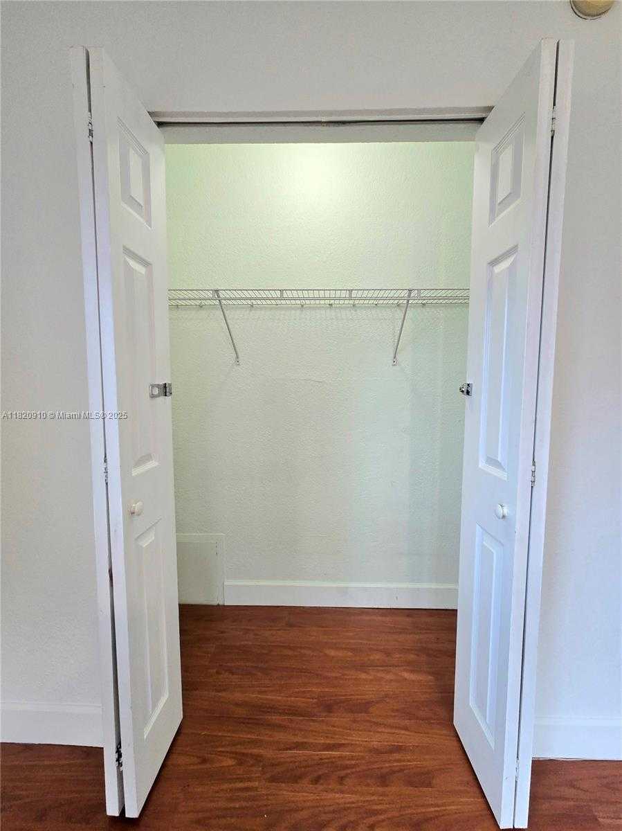 Small Image of 1152 99TH ST #28, Bay Harbor Islands Number 22