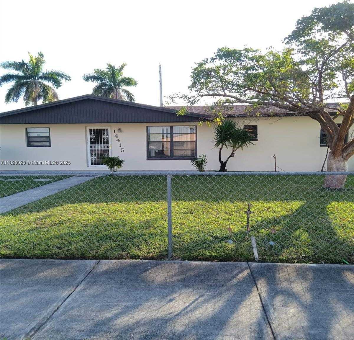 Small Image of 14415 SOUTH WEST 107TH CT #14415, Miami Number 2