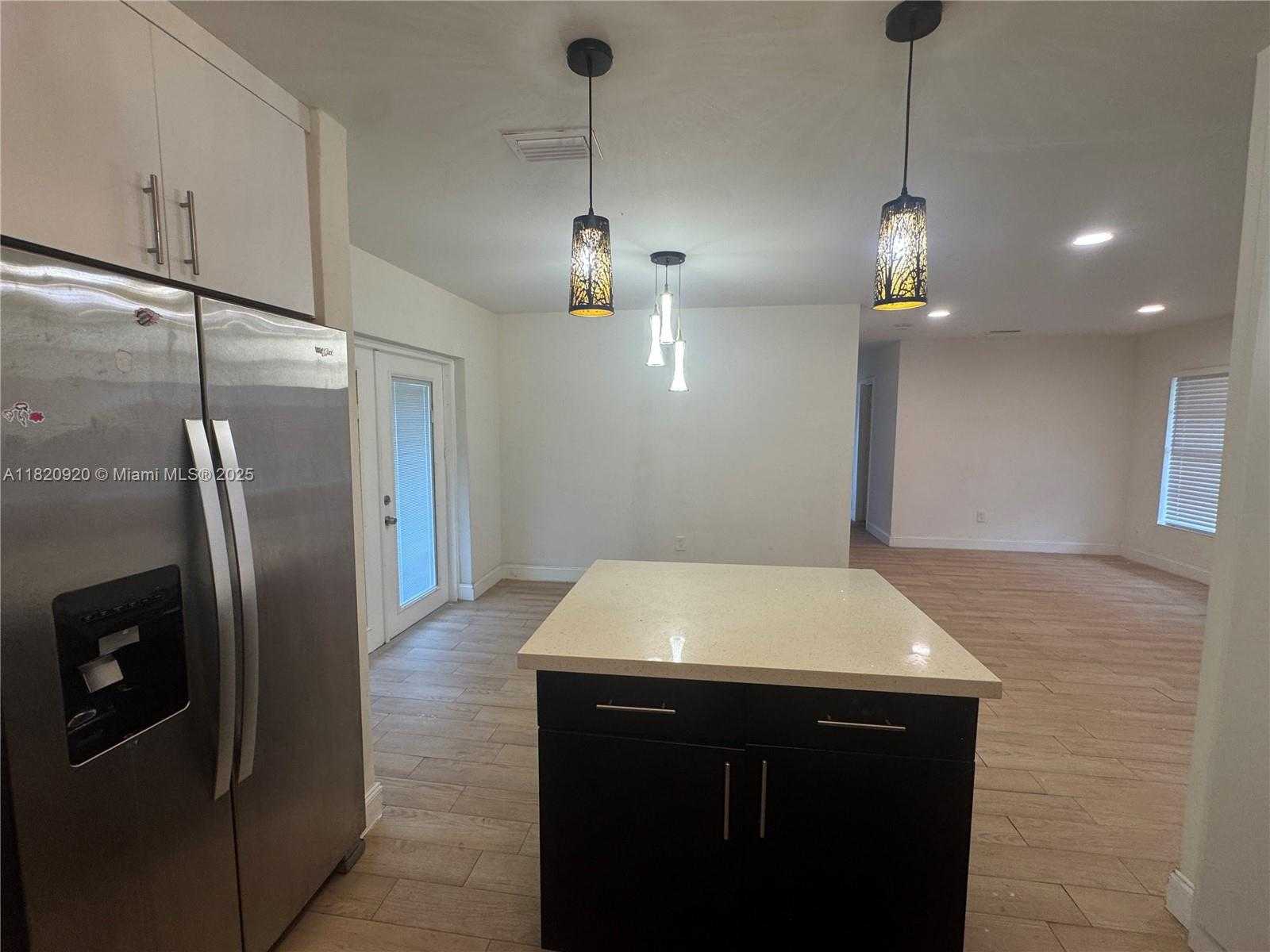 Small Image of 14415 SOUTH WEST 107TH CT #14415, Miami Number 6