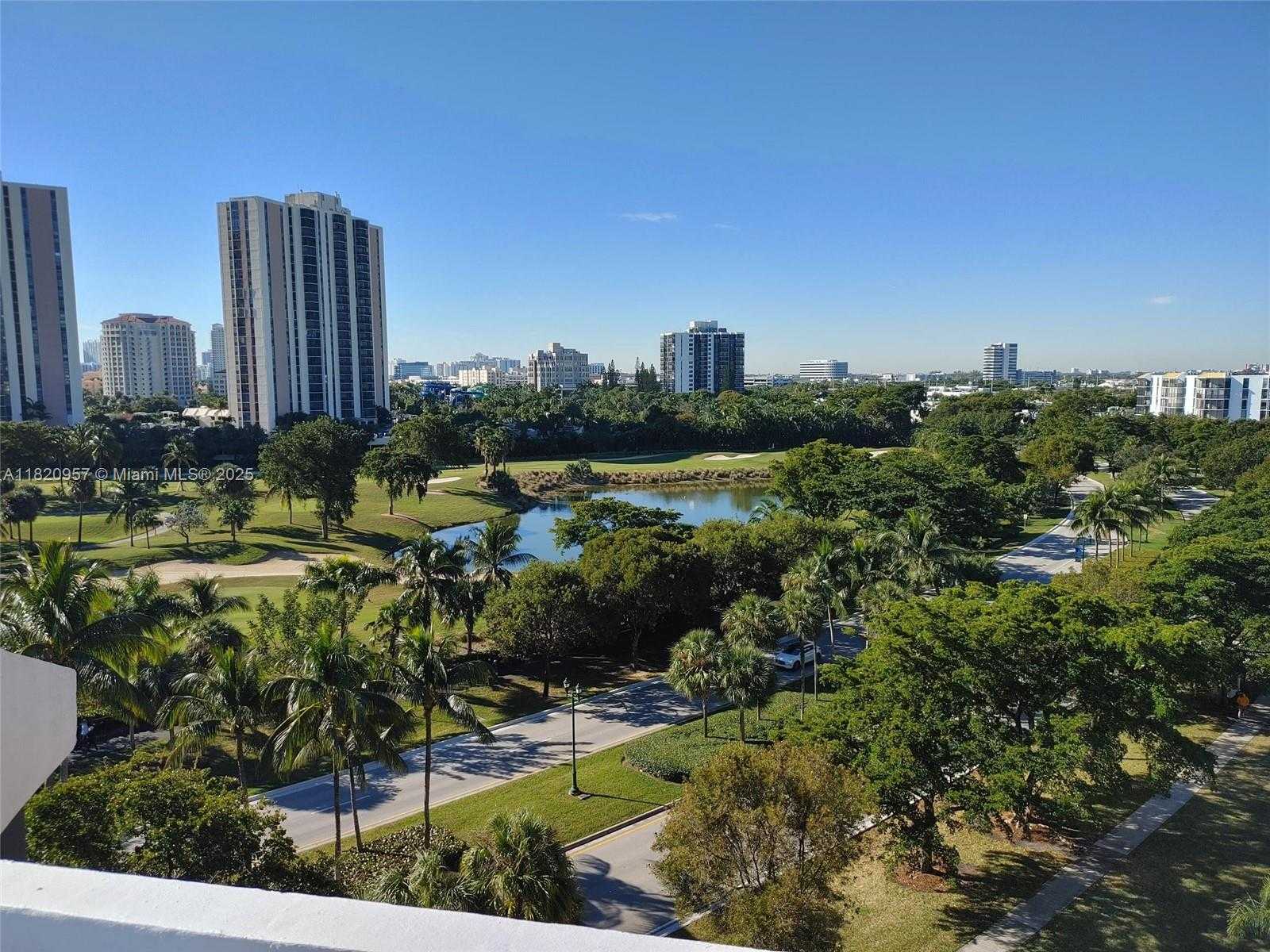 Small Image of 3101 NORTH COUNTRY CLUB DR #607, Aventura Number 7