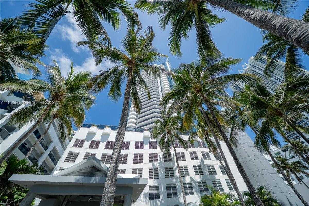 Small Image of 6301 COLLINS AVE #2705, Miami Beach Number 14