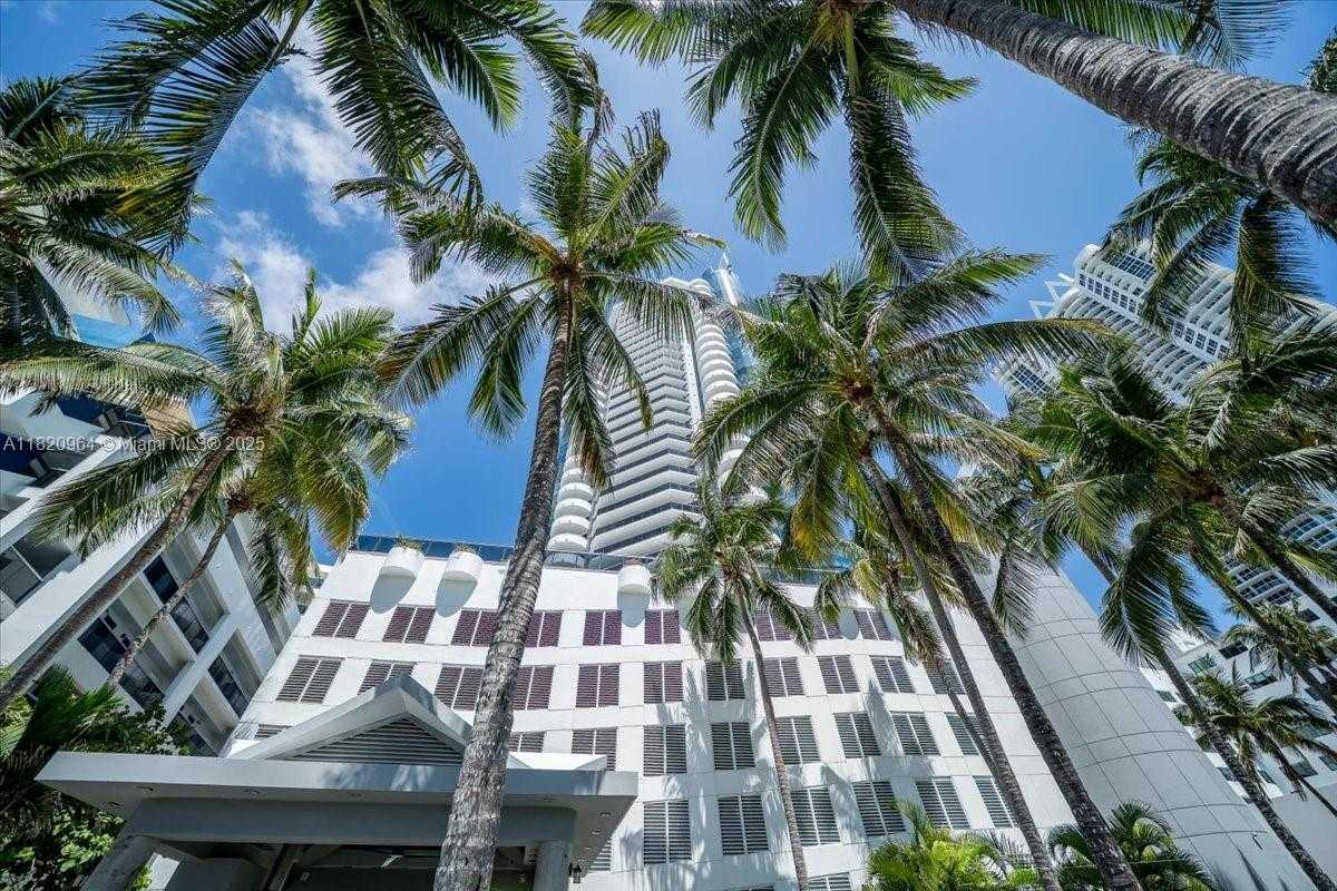 Small Image of 6301 COLLINS AVE #2705, Miami Beach Number 15