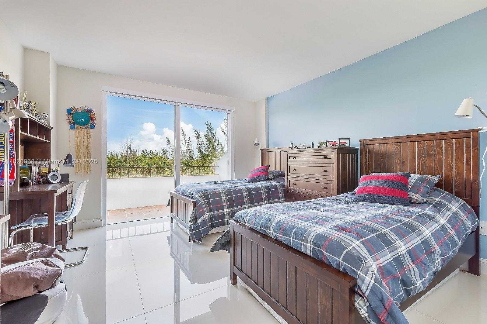 Small Image of 155 OCEAN LANE DR #408-308, Key Biscayne Number 12