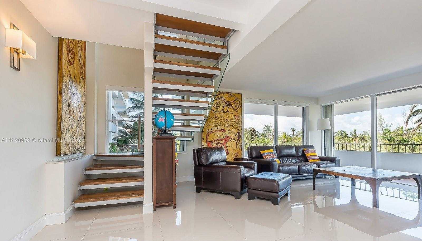 Small Image of 155 OCEAN LANE DR #408-308, Key Biscayne Number 4