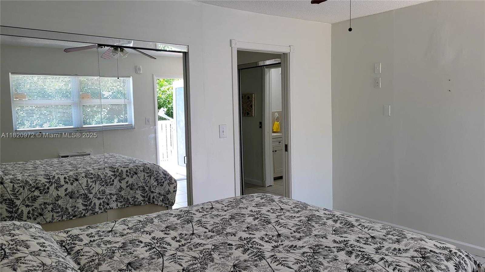 Small Image of 524 WASHINGTON AVE #213, Miami Beach Number 12