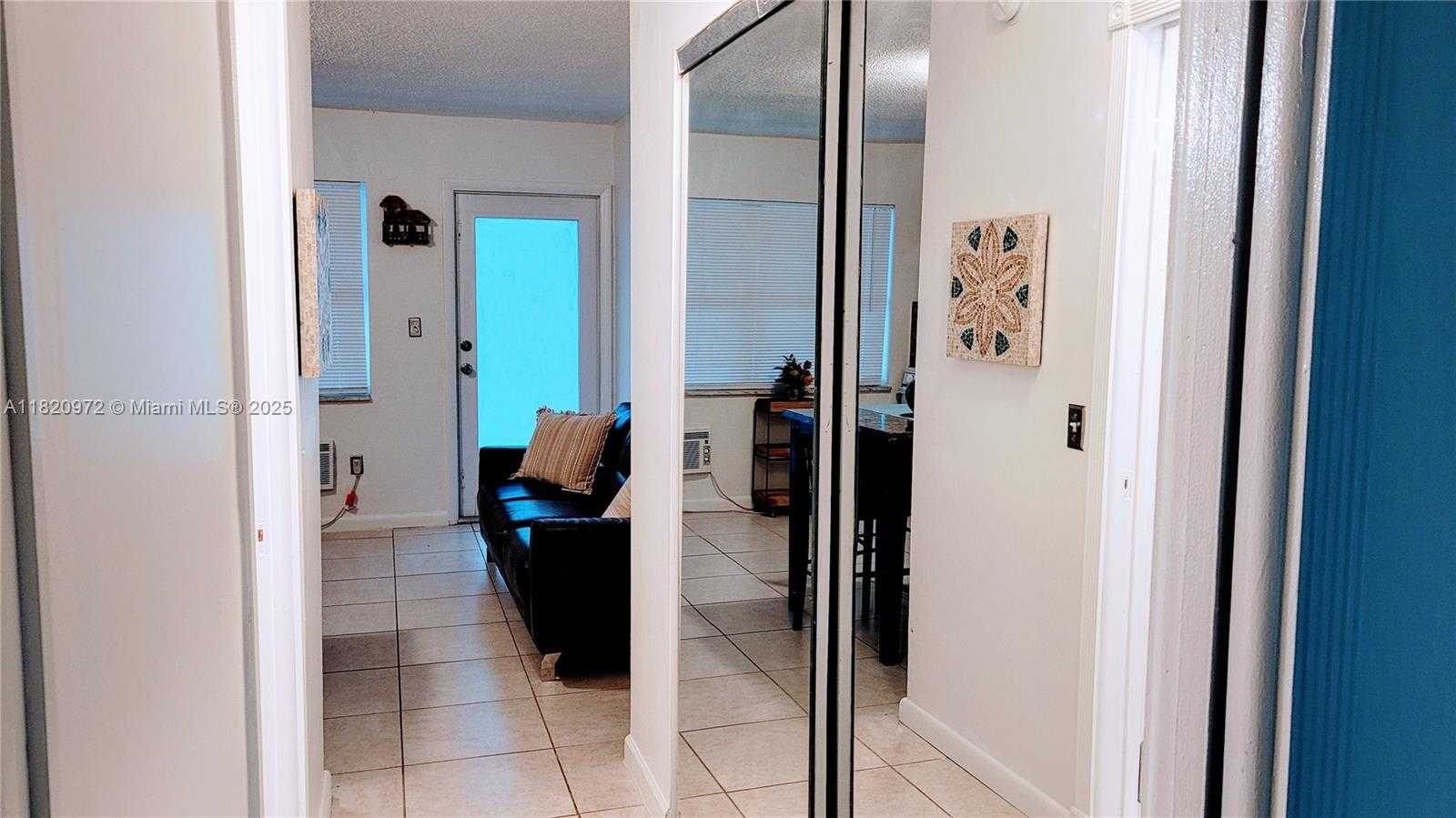 Small Image of 524 WASHINGTON AVE #213, Miami Beach Number 16