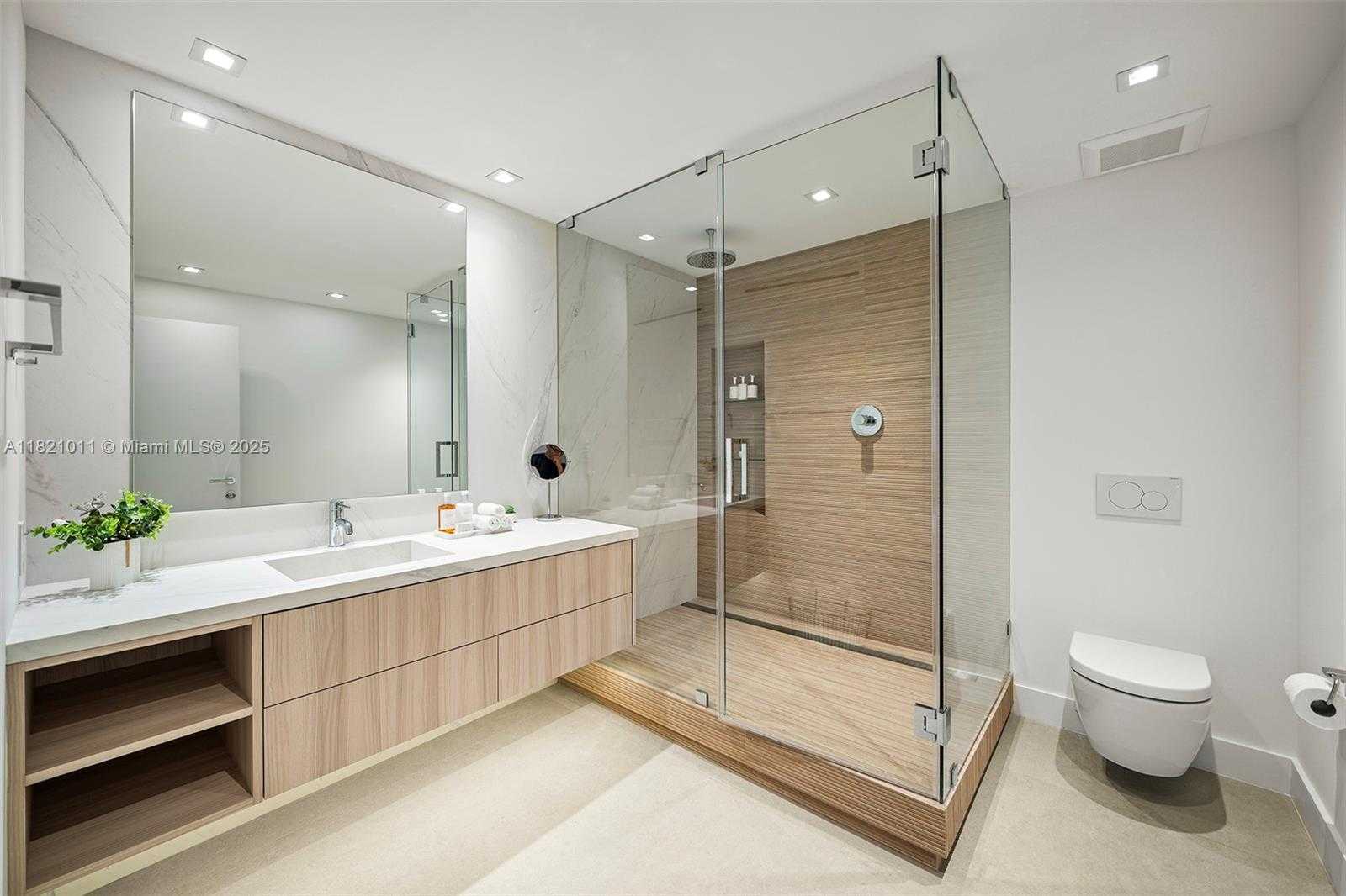 Small Image of 2301 COLLINS AVE #630, Miami Beach Number 10