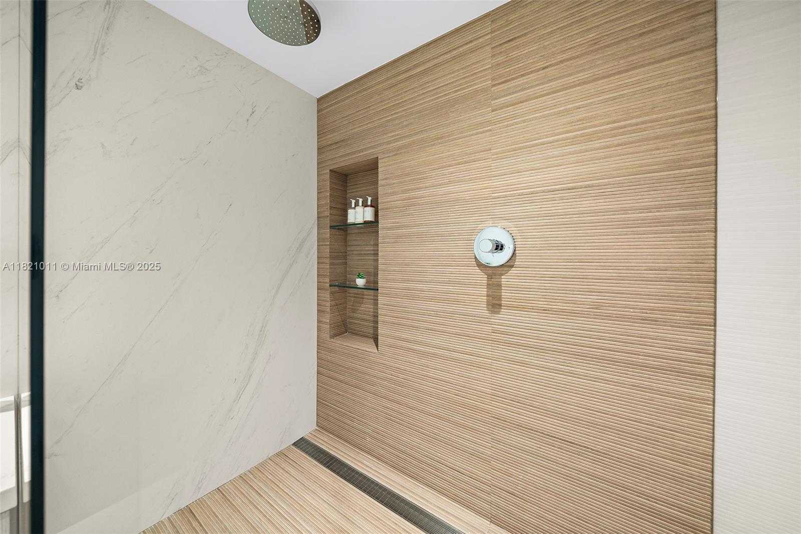 Small Image of 2301 COLLINS AVE #630, Miami Beach Number 12