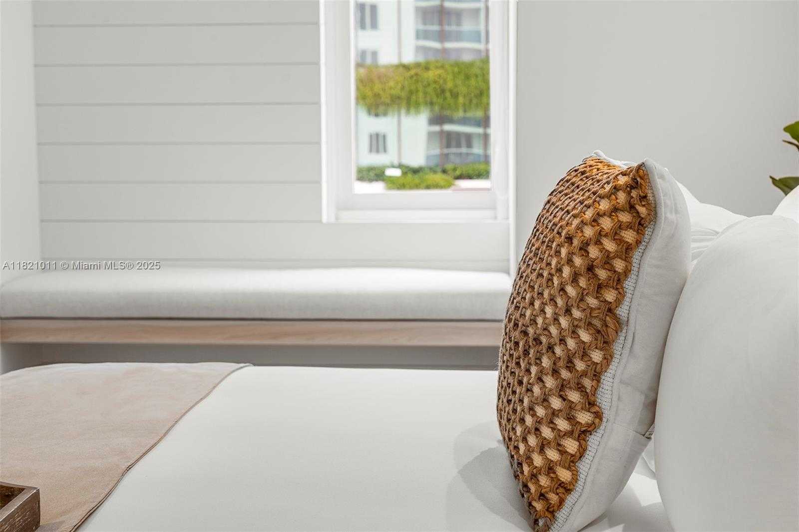 Small Image of 2301 COLLINS AVE #630, Miami Beach Number 15