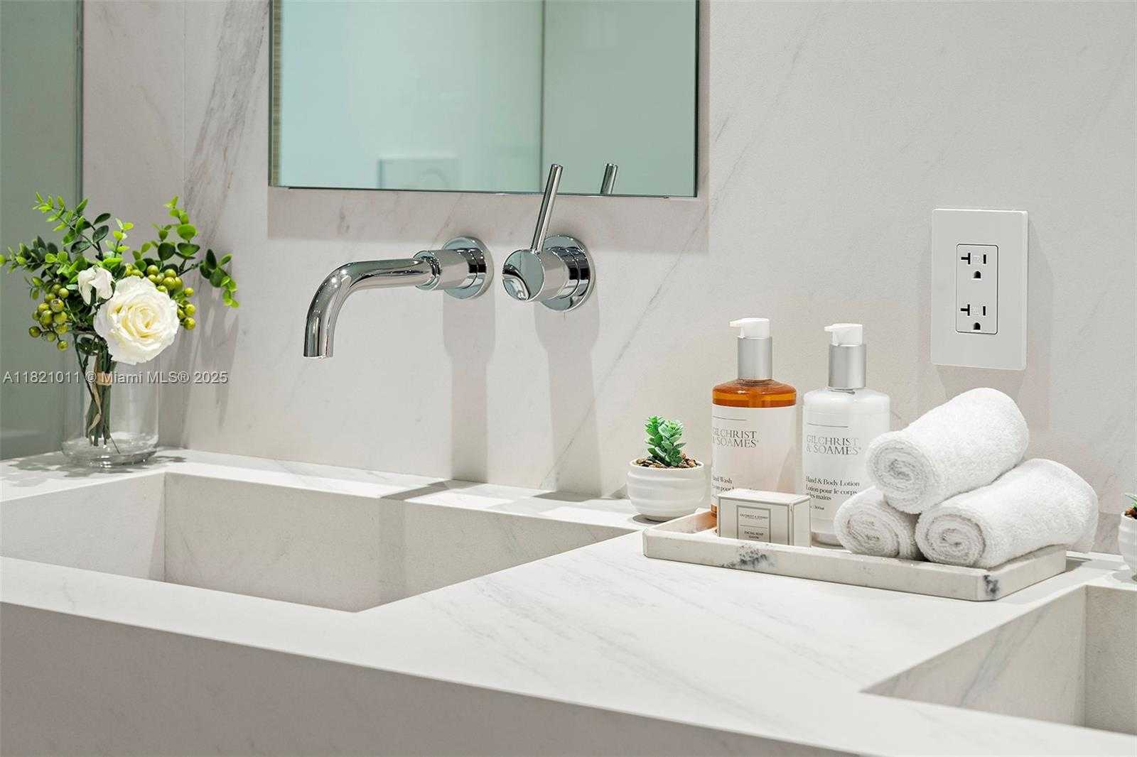 Small Image of 2301 COLLINS AVE #630, Miami Beach Number 24