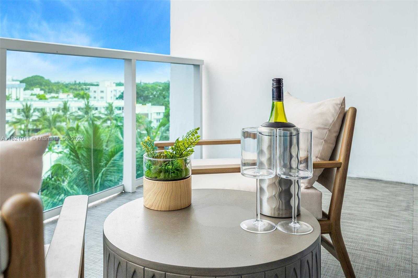 Small Image of 2301 COLLINS AVE #630, Miami Beach Number 45