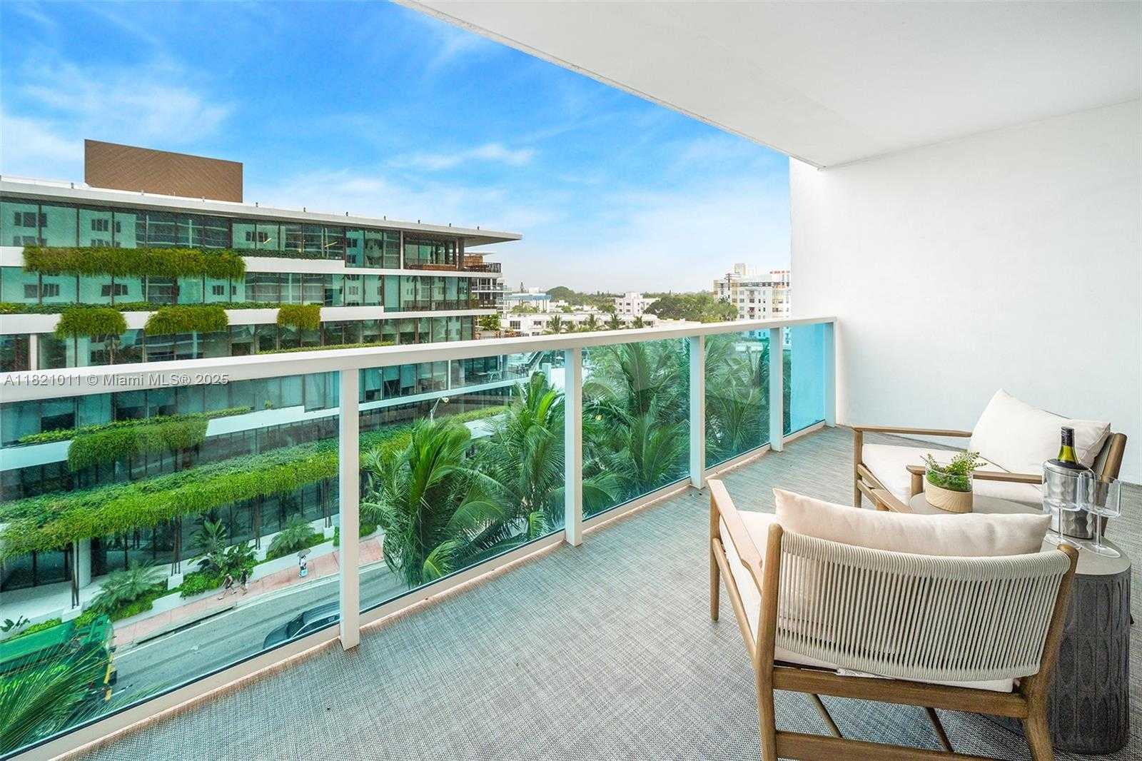 Small Image of 2301 COLLINS AVE #630, Miami Beach Number 47