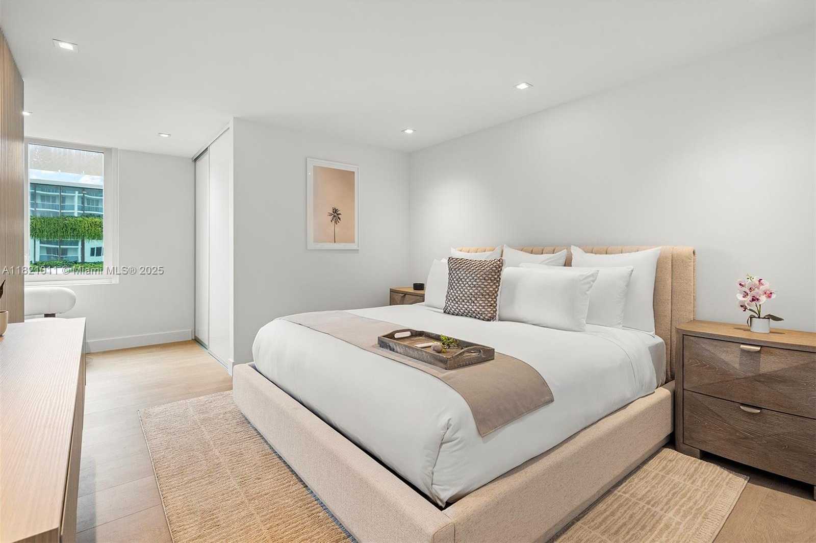 Small Image of 2301 COLLINS AVE #630, Miami Beach Number 6