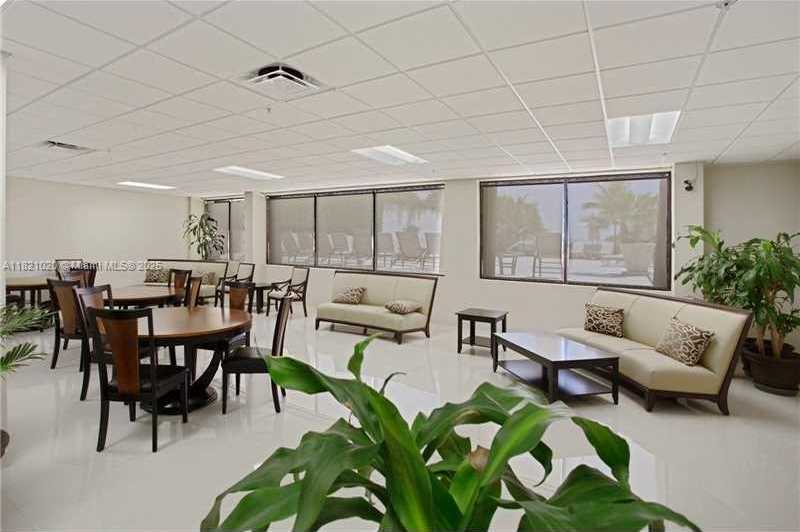Small Image of 1621 COLLINS AVE #503, Miami Beach Number 21