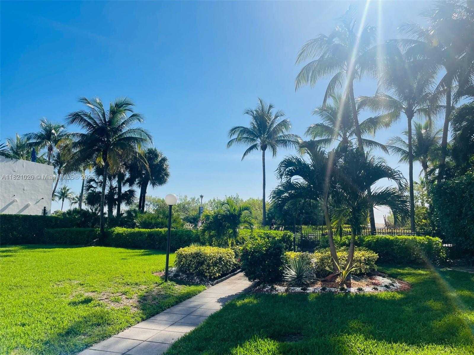 Small Image of 1621 COLLINS AVE #503, Miami Beach Number 30