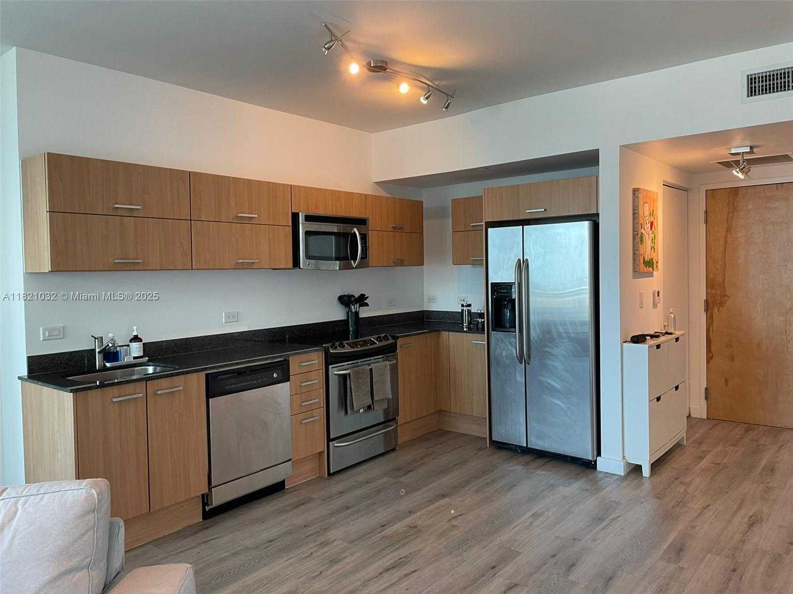 Small Image of 350 SOUTH MIAMI AVE #3207, Miami Number 4