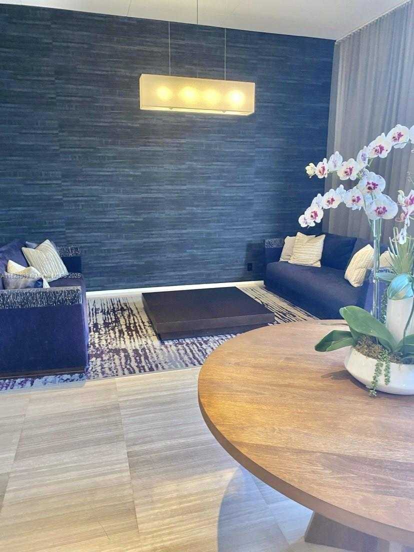 Small Image of 100 BAYVIEW DR #1930, Sunny Isles Beach Number 46