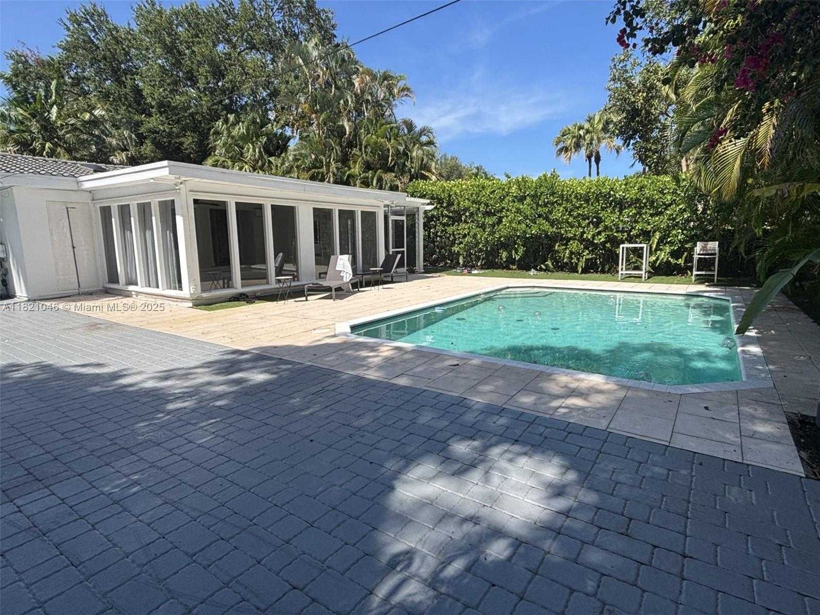 Small Image of 260 NORTH EAST 95TH ST, Miami Shores Number 3
