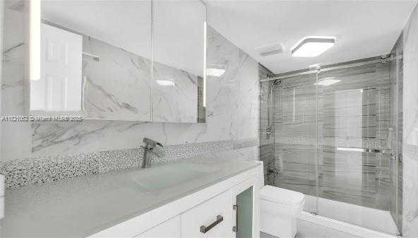 Small Image of 1910 WEST 56TH ST #3405, Hialeah Number 4
