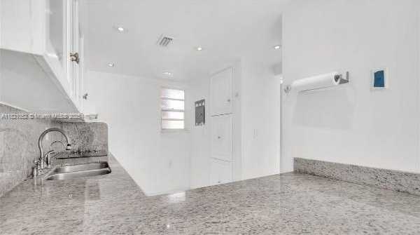 Small Image of 1910 WEST 56TH ST #3405, Hialeah Number 8
