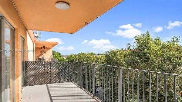 Small Image of 1910 WEST 56TH ST #3405, Hialeah Number 9