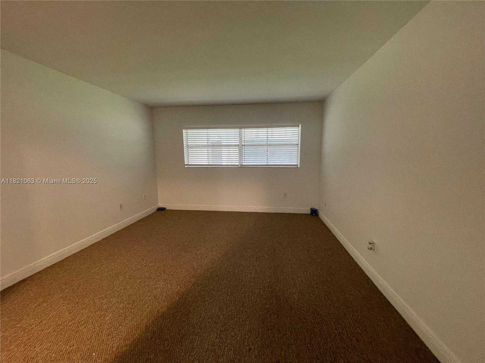 Small Image of 40 NORTH WEST 87TH AVE #D110, Miami Number 2