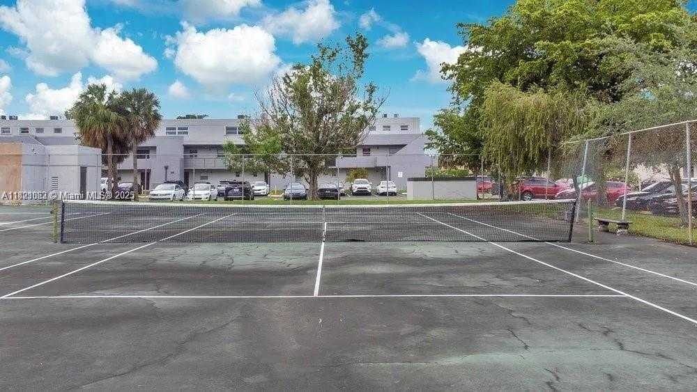 Small Image of 40 NORTH WEST 87TH AVE #D110, Miami Number 20