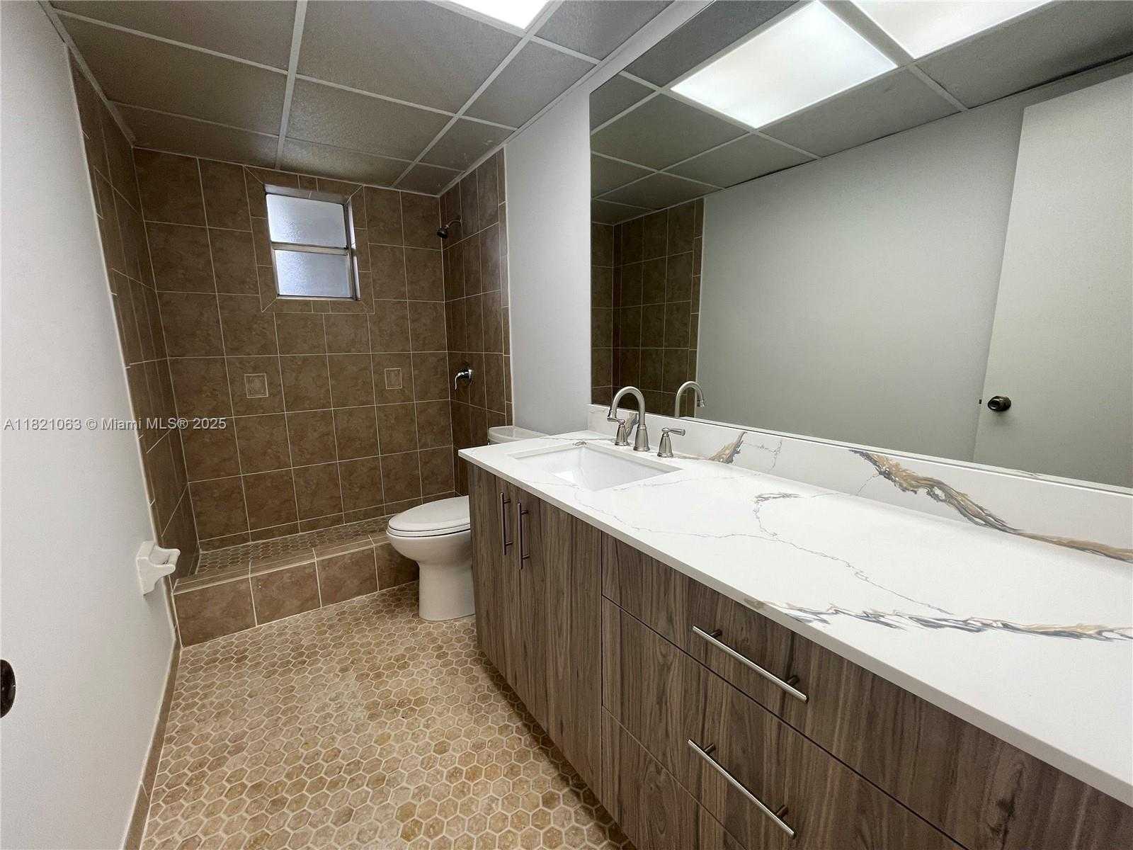 Small Image of 40 NORTH WEST 87TH AVE #D110, Miami Number 22