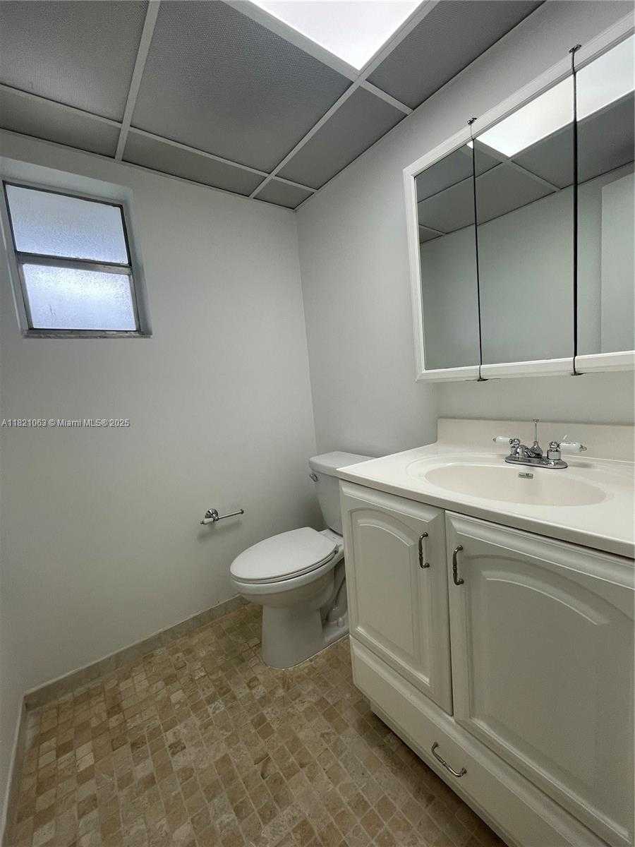 Small Image of 40 NORTH WEST 87TH AVE #D110, Miami Number 4