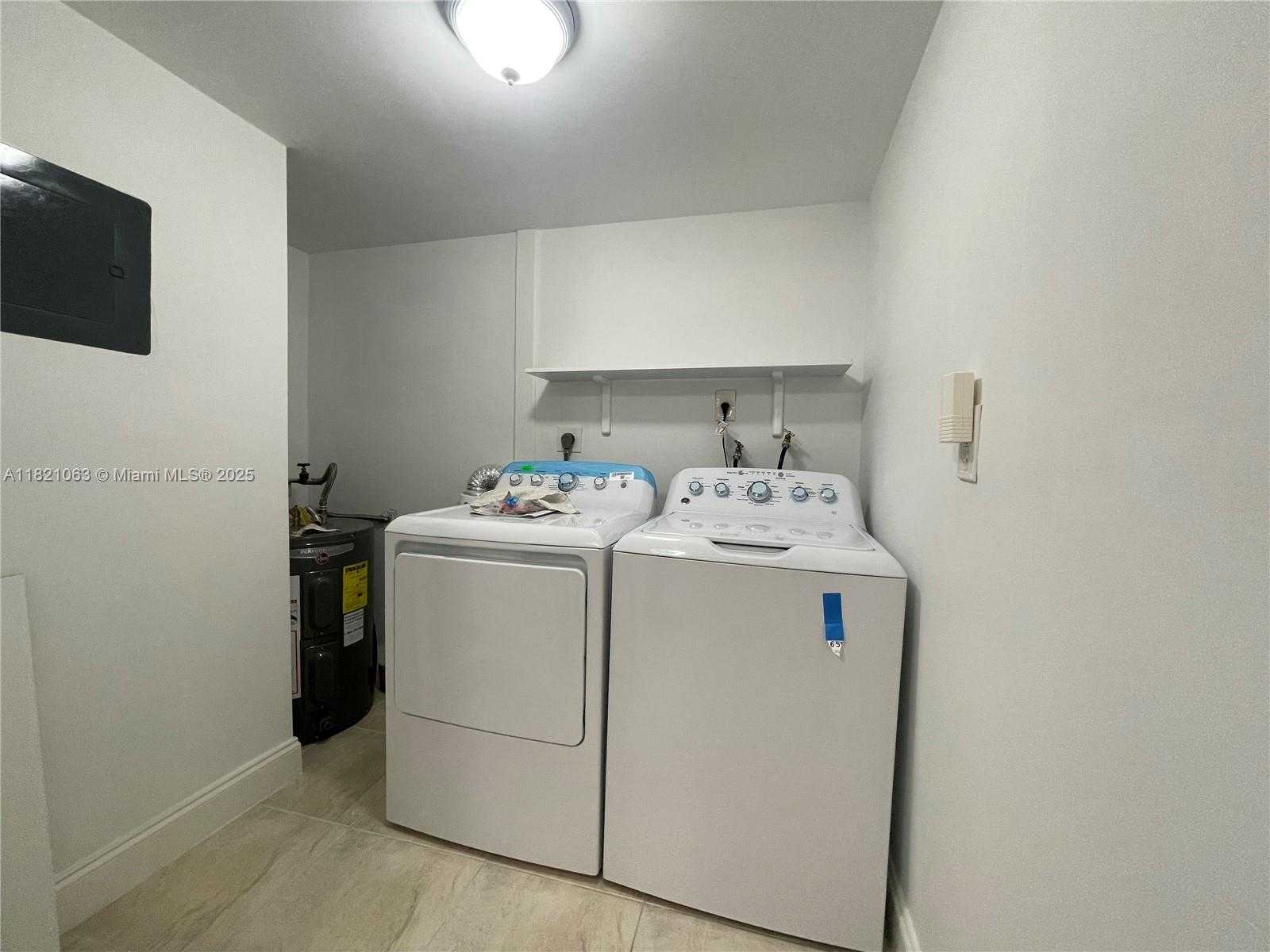 Small Image of 40 NORTH WEST 87TH AVE #D110, Miami Number 5