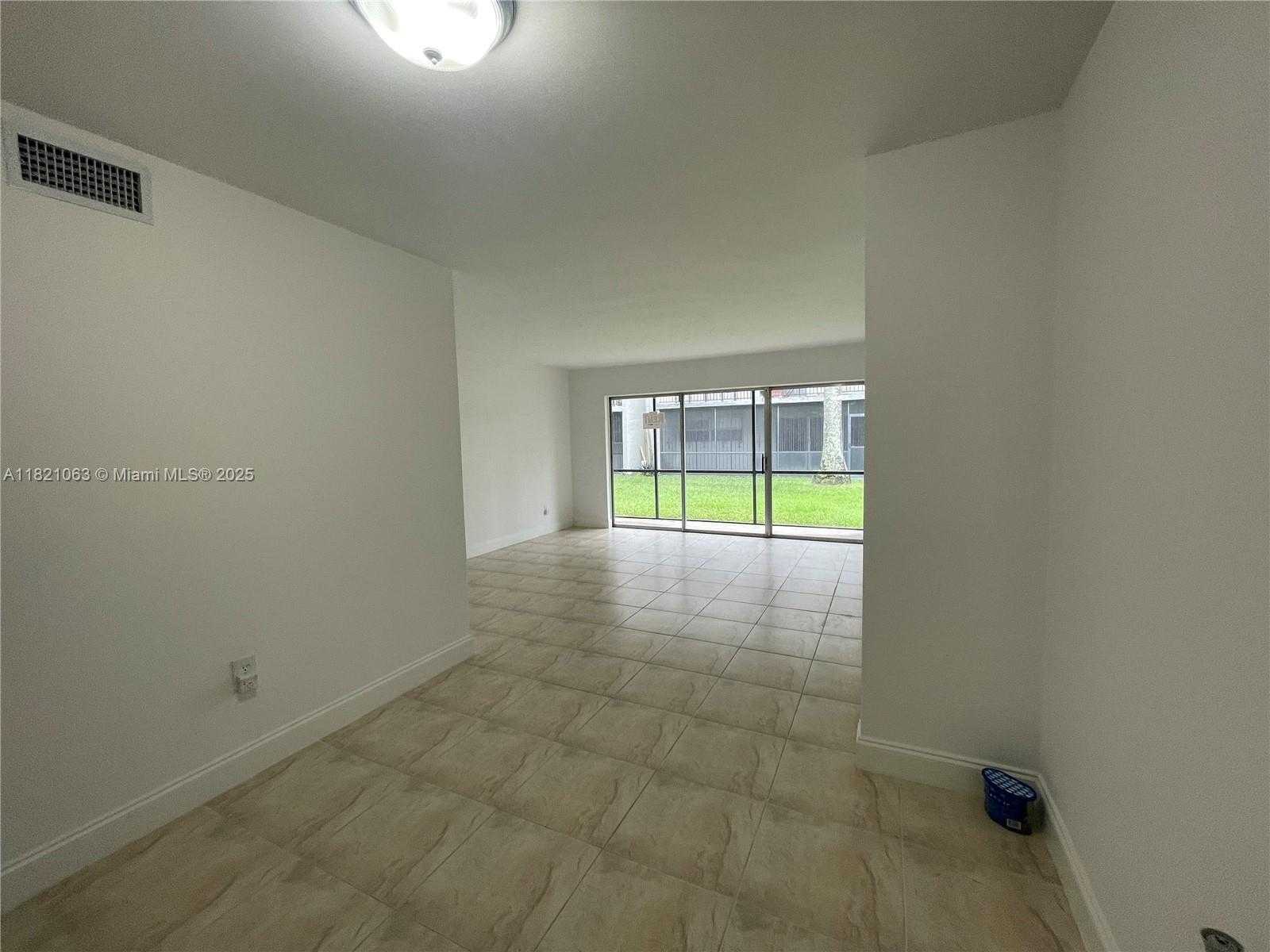 Small Image of 40 NORTH WEST 87TH AVE #D110, Miami Number 6