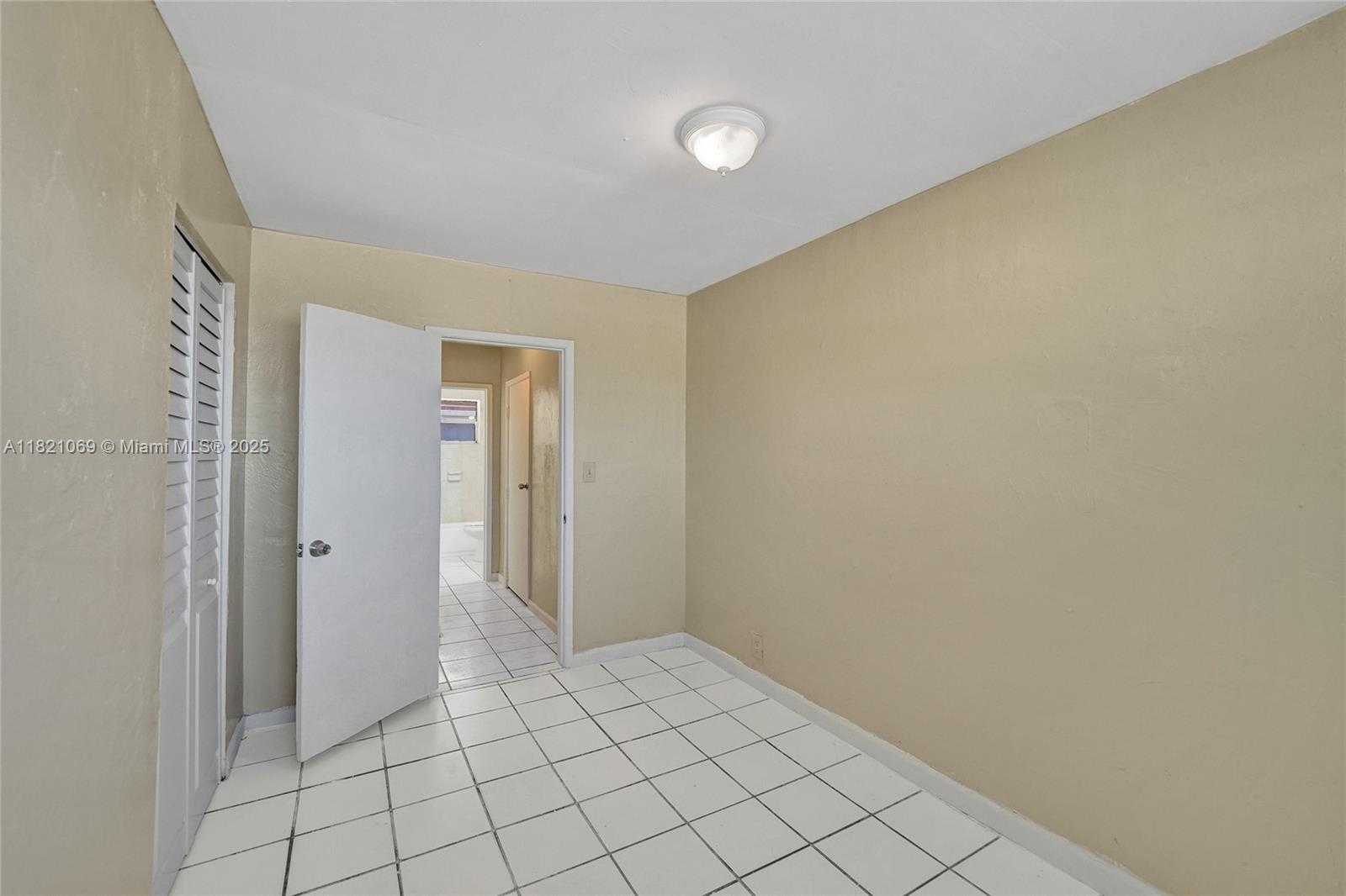 Small Image of 5797 FLAGLER ST #2, Hollywood Number 10